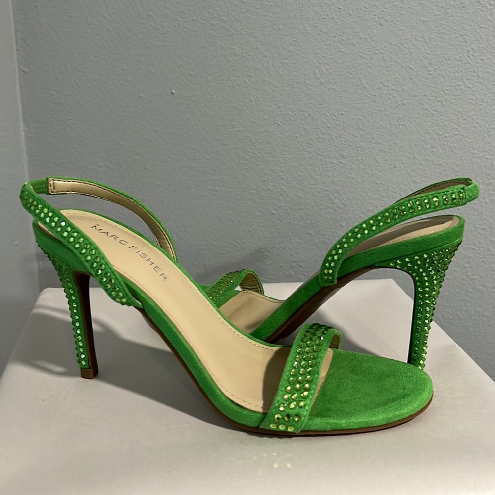 New Marc Fisher Betila Rhinestone Embellished Green Slingback Sandal Heels - Picture 6 of 12